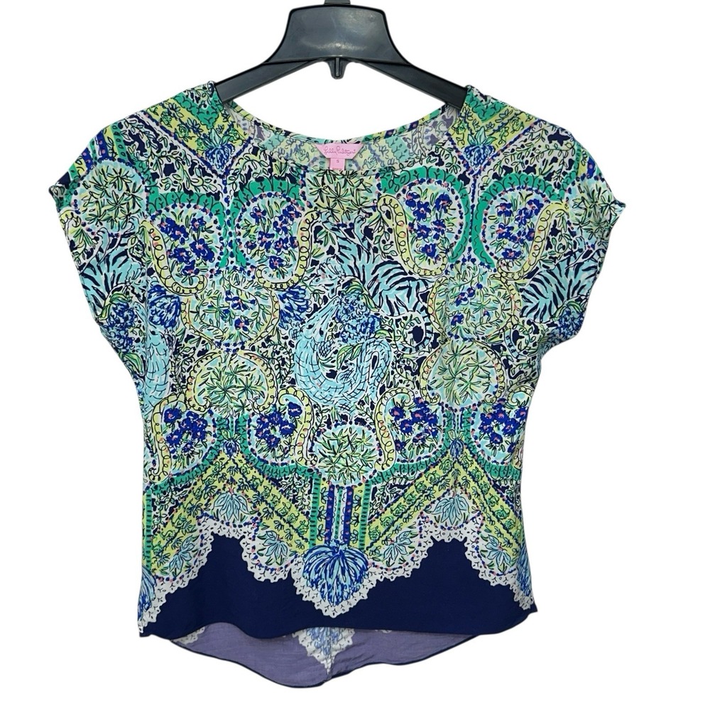 Lilly Pulitzer Floral And Alligator Top Women's Size Small Short Sleeves